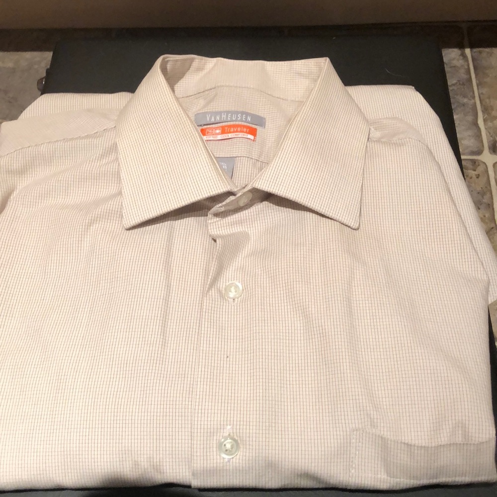 Dress shirt van heusan